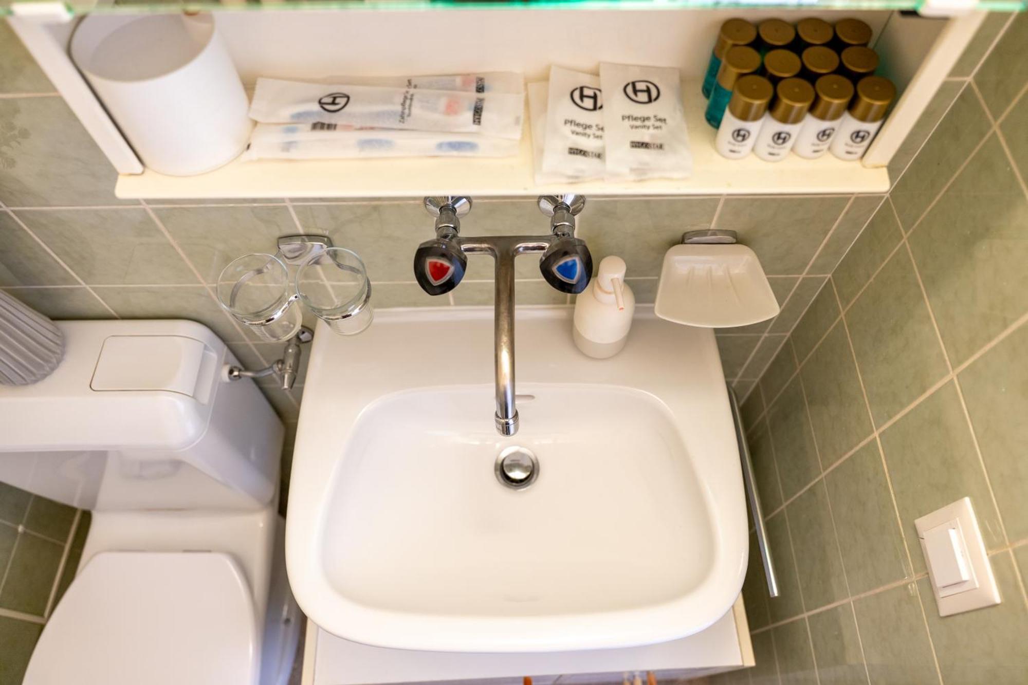 Gemuetliche Grosse Wohnung Naehe Uni 바젤 외부 사진